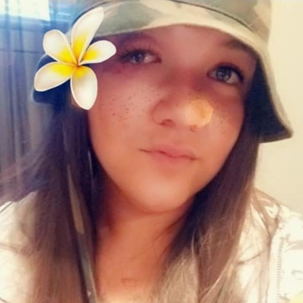 Meet your Posher, Ash